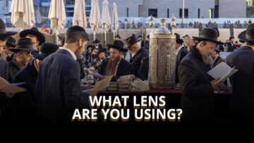 what lens are you using Israel